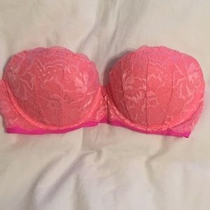 Victoria’s Secret PINK- date push up bra